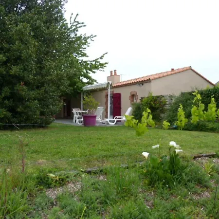 Chez Marcel Pmr Сasa de vacaciones La Marne