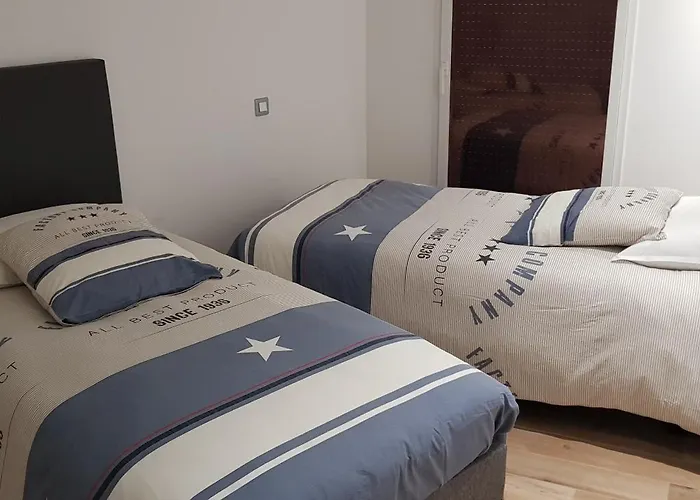 Chez Marcel Pmr La Marne